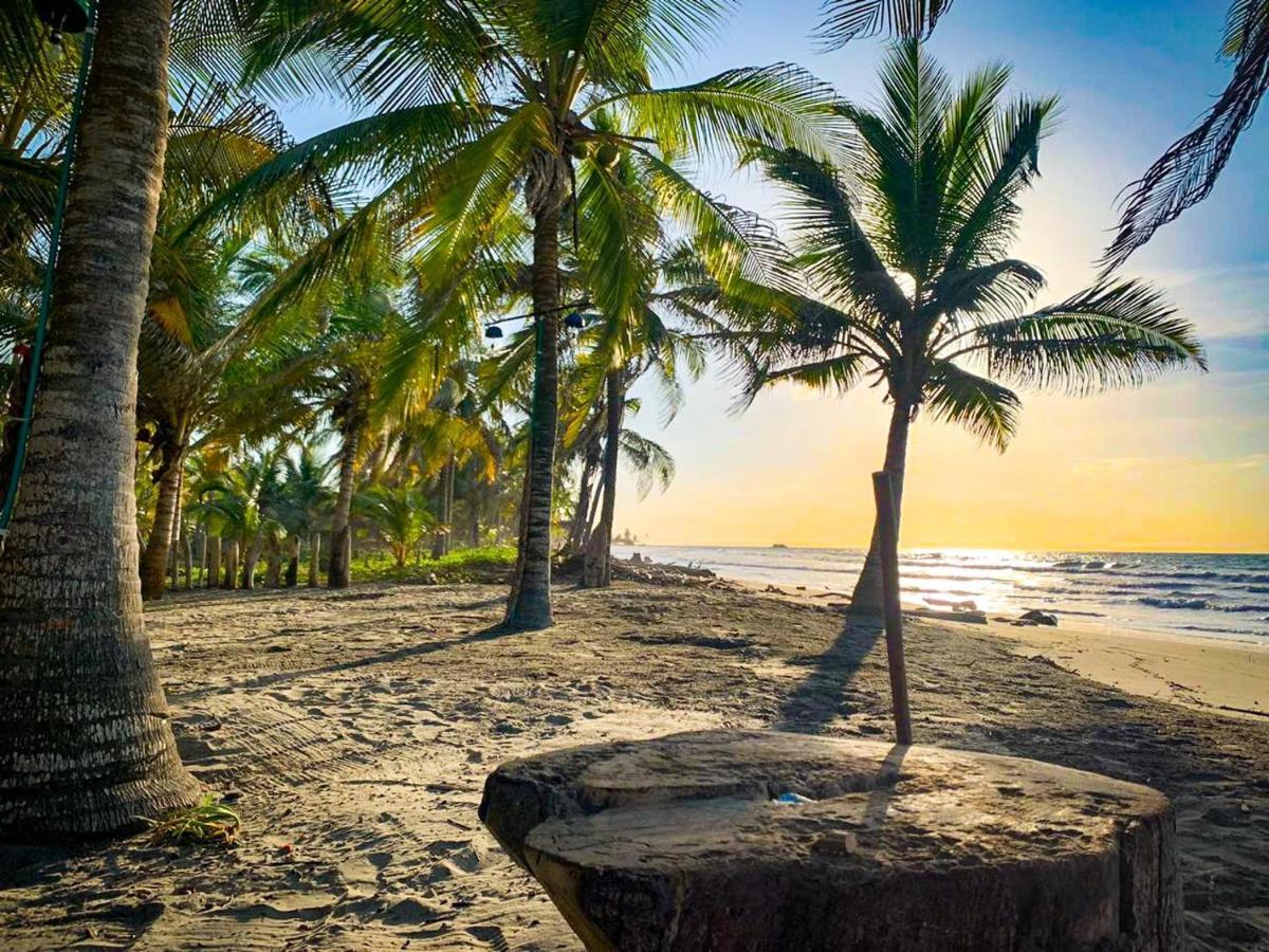 Playa Jaguar - Beach Club Monitos Екстер'єр фото
